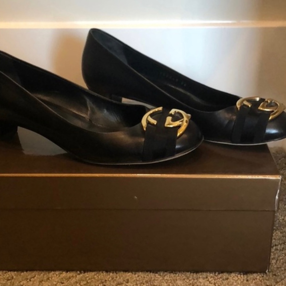 Gucci Black Kitten Heel  with Gold hardware